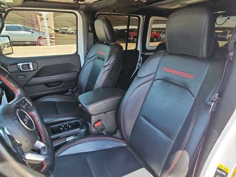 Used 2022 Jeep Wrangler Unlimited Rubicon w/ LED Lighting Group AWD/4WD image 15