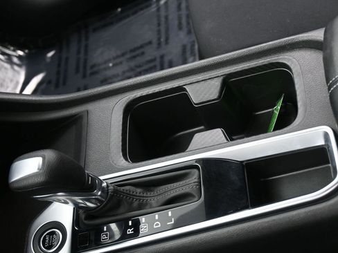 Used 2022 Nissan Sentra SV w/ Trunk Package image 20