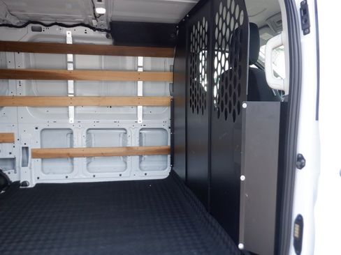Used 2025 Ford Transit 250 Low Roof w/ Exterior Upgrade Package RWD image 9