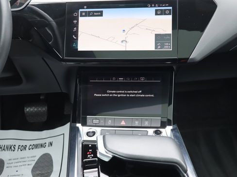 Used 2021 Audi e-tron Premium w/ Convenience Plus Package image 11