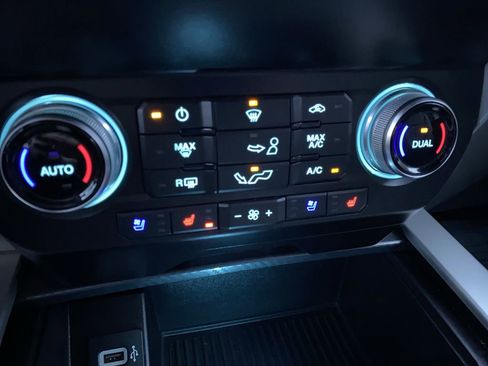 Used 2020 Ford F150 Lariat w/ Equipment Group 502A Luxury image 25