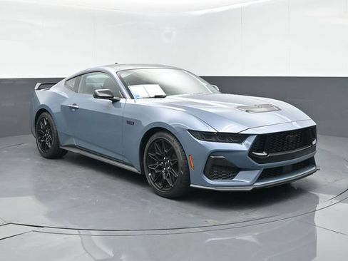 Used 2025 Ford Mustang GT Premium w/ GT Performance Package RWD image 1