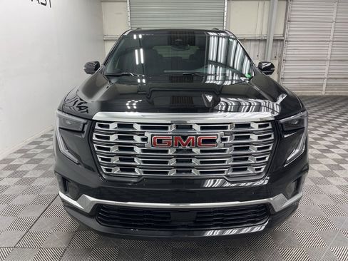 Used 2025 GMC Acadia Denali w/ LPO, Floor Liner Package image 4