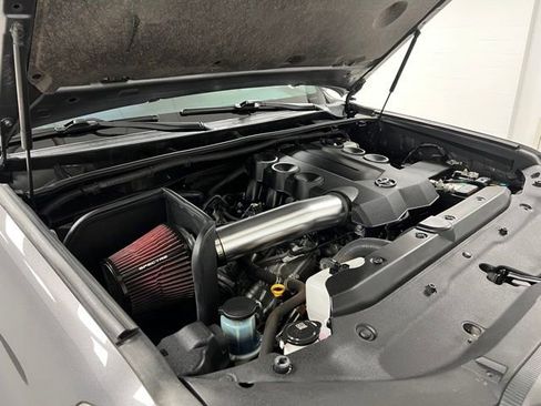 Used 2019 Toyota 4Runner SR5 image 61