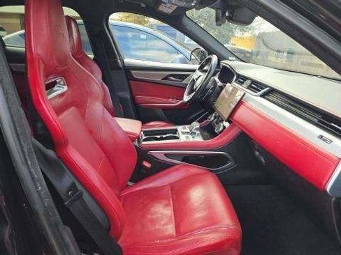 Used 2021 Jaguar F-PACE R-Dynamic S image 6