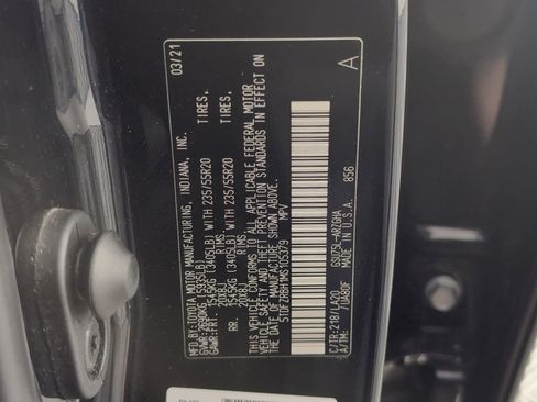 Used 2021 Toyota Highlander Platinum image 18