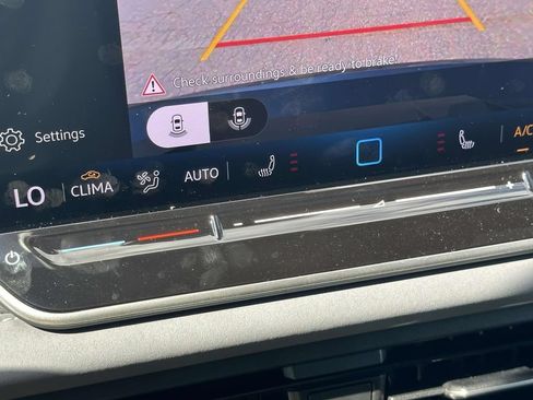 New 2026 Volkswagen Tiguan SE R-Line AWD/4WD image 23