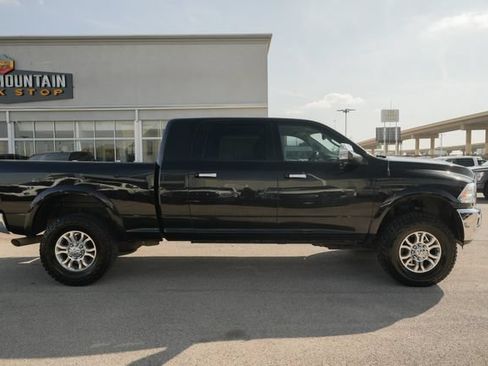 Used 2017 RAM 2500 Laramie w/ Protection Group AWD/4WD image 4