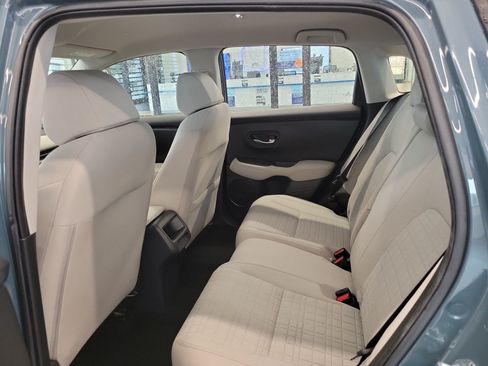 Used 2025 Honda HR-V LX image 27