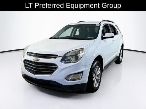 Used 2017 Chevrolet Equinox LT w/ Convenience Package FWD image 3