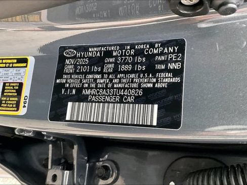 Used 2026 Hyundai Venue SEL FWD image 14