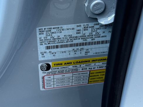 New 2025 Lincoln Navigator Reserve w/ Jet Appearance Package image 28