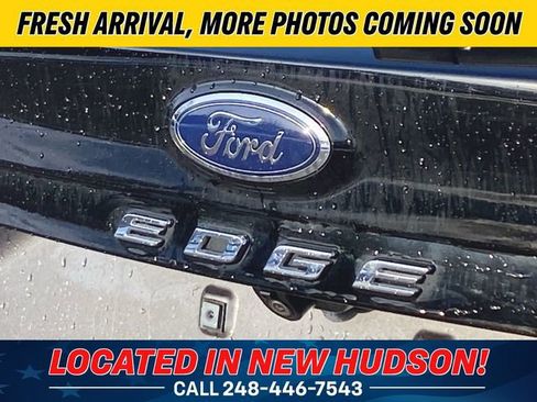 Used 2022 Ford Edge Titanium w/ Equipment Group 301A image 11