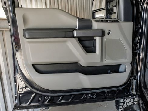 Used 2022 Ford F250 XLT w/ XLT Value Package AWD/4WD image 42