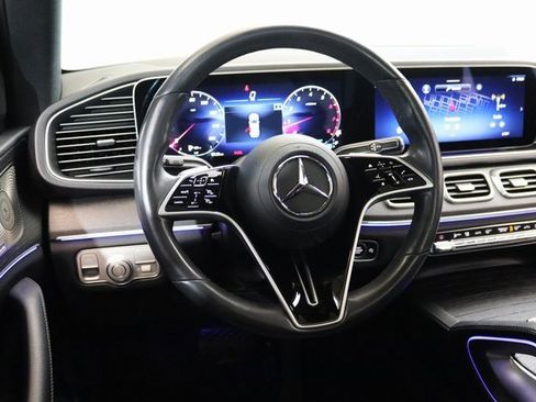 Used 2024 Mercedes-Benz GLE 450 4MATIC w/ AMG Line Exterior image 20