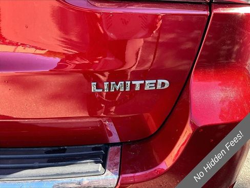 Used 2015 Jeep Grand Cherokee Limited AWD/4WD image 8