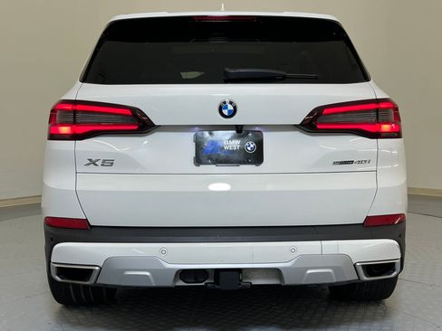 Certified 2021 BMW X5 sDrive40i w/ Premium Package image 9