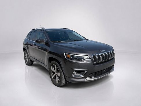 Used 2019 Jeep Cherokee Limited w/ Luxury Group AWD/4WD image 8