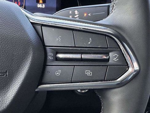 Used 2025 Chevrolet Suburban LT w/ Comfort Package image 23