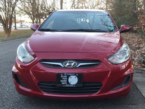 Used 2014 Hyundai Accent GLS image 8