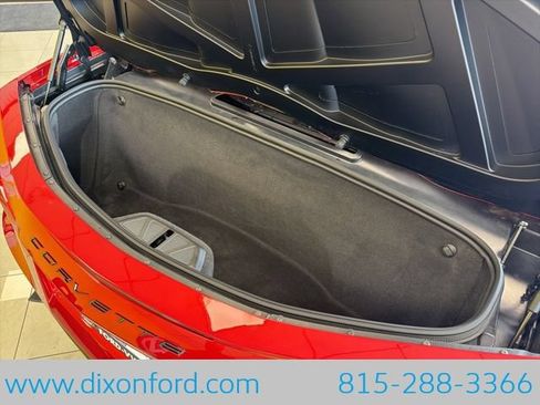 Used 2024 Chevrolet Corvette Stingray Convertible w/ 1LT RWD image 21