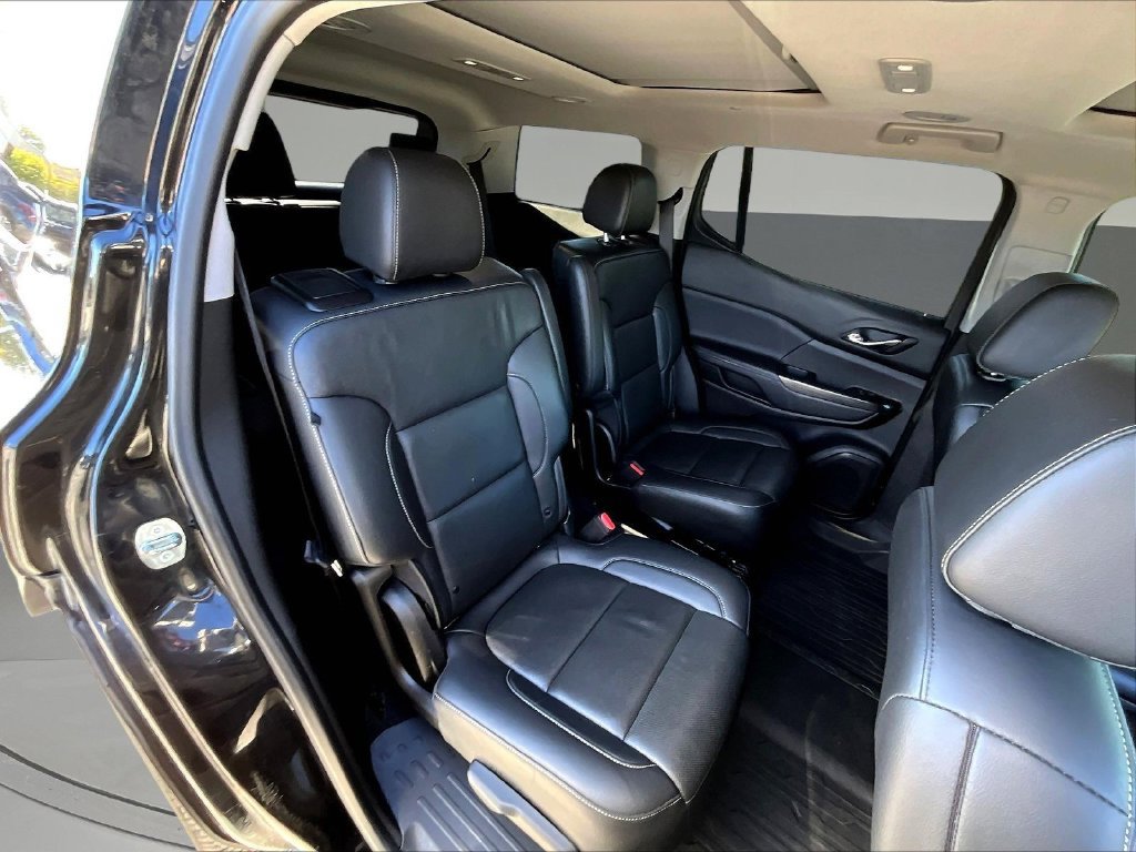 Used 2023 GMC Acadia SLT w/ Technology Package AWD/4WD image 28