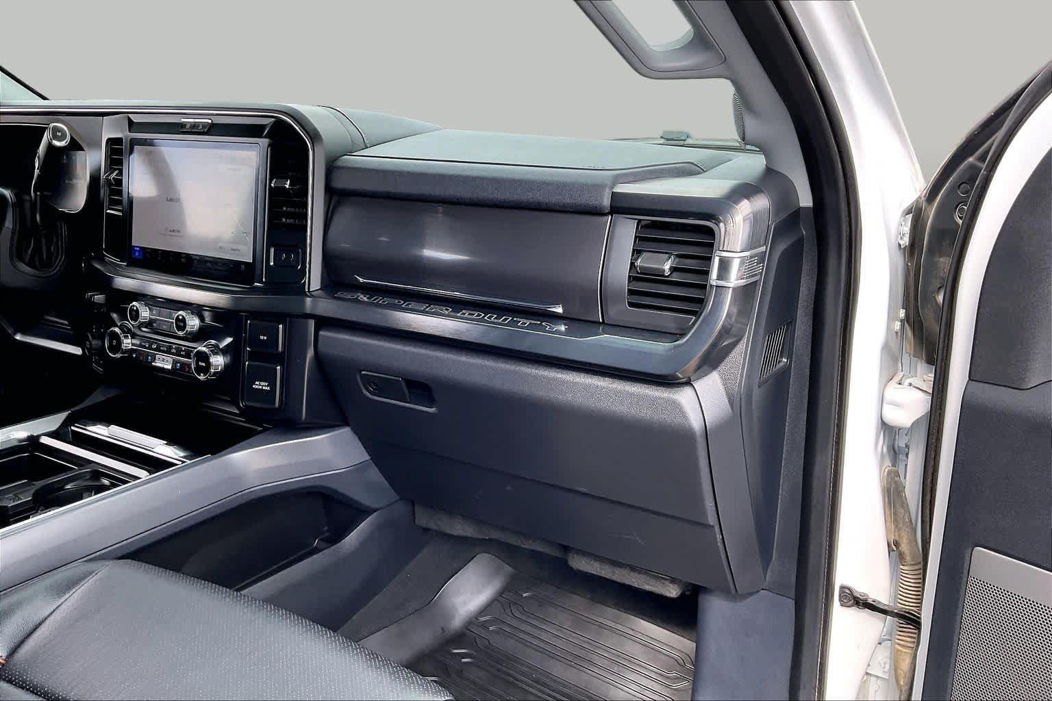 Used 2025 Ford F250 Lariat w/ FX4 Off-Road Package AWD/4WD image 18