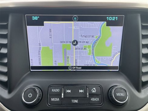 Used 2018 GMC Acadia Denali w/ Technology Package image 14