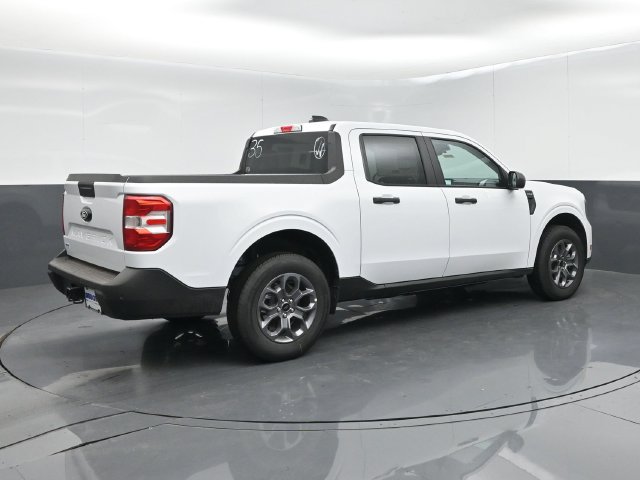 New 2026 Ford Maverick XLT FWD image 8