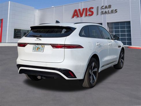 Used 2024 Jaguar F-PACE R-Dynamic S image 6