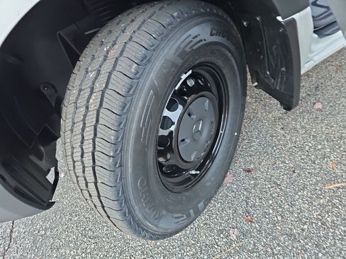 New 2026 Mercedes-Benz Sprinter 2500 image 31