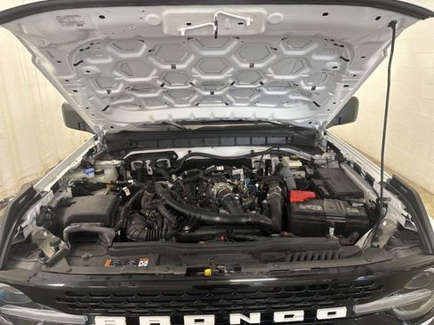 Used 2022 Ford Bronco Wildtrak image 47