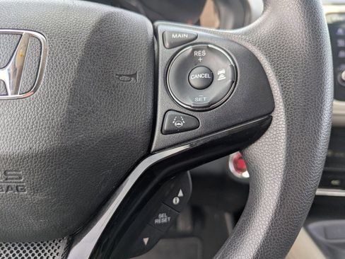 Used 2021 Honda HR-V EX image 30