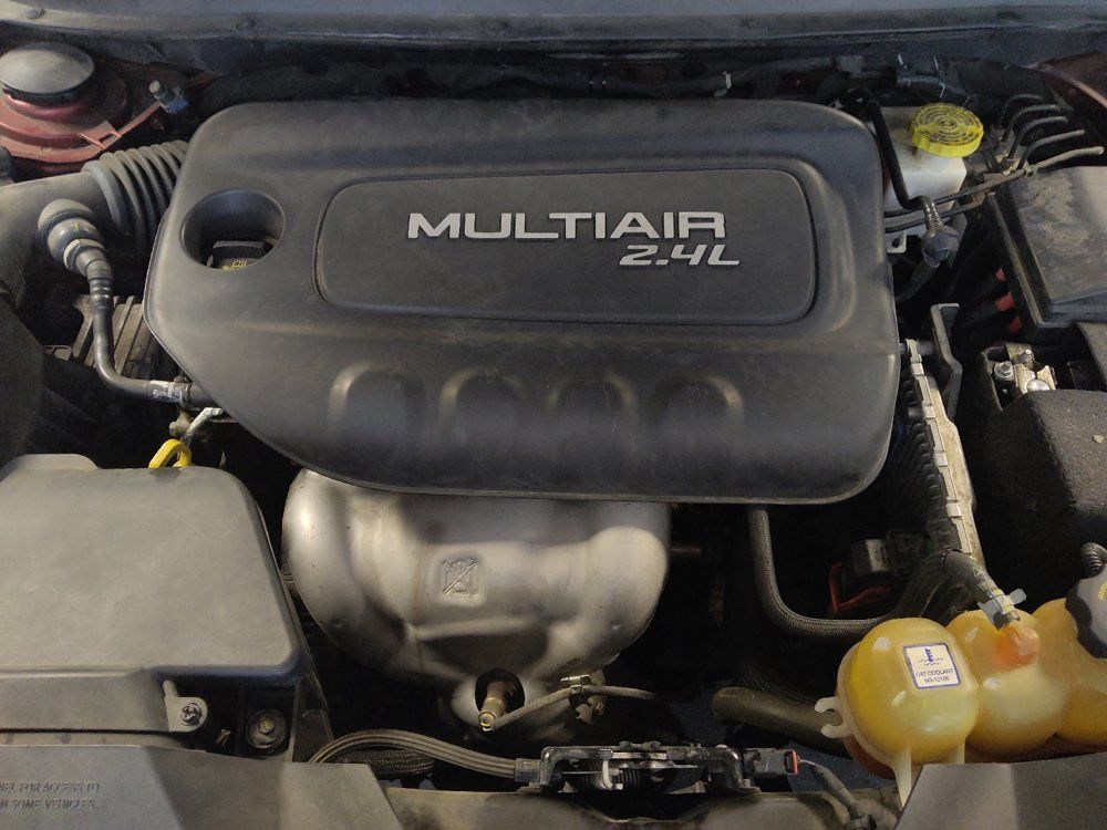 Used 2019 Jeep Cherokee Latitude Plus FWD image 30
