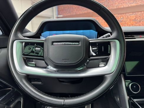 Used 2023 Land Rover Range Rover SE AWD/4WD image 12