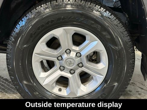 Used 2022 Toyota 4Runner SR5 Premium w/ Moonroof Package image 12