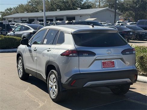 New 2026 Toyota Corolla Cross L image 5