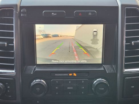 Used 2016 Ford F150 XLT w/ Equipment Group 302A Luxury image 19