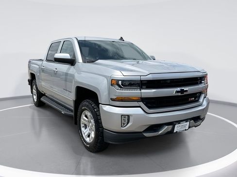 Used 2017 Chevrolet Silverado 1500 LT w/ All Star Edition AWD/4WD image 1