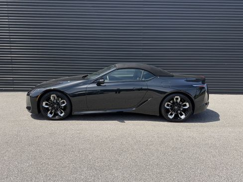 Used 2025 Lexus LC 500 Convertible w/ Touring Package image 2