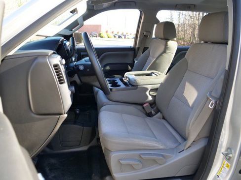 Used 2015 Chevrolet Silverado 2500 W/T image 3