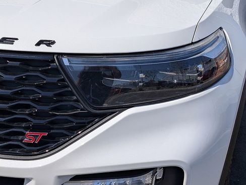 Used 2022 Ford Explorer ST w/ Equipment Group 401A image 15