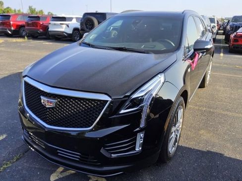 Used 2026 Cadillac XT5 Sportv AWD/4WD image 2