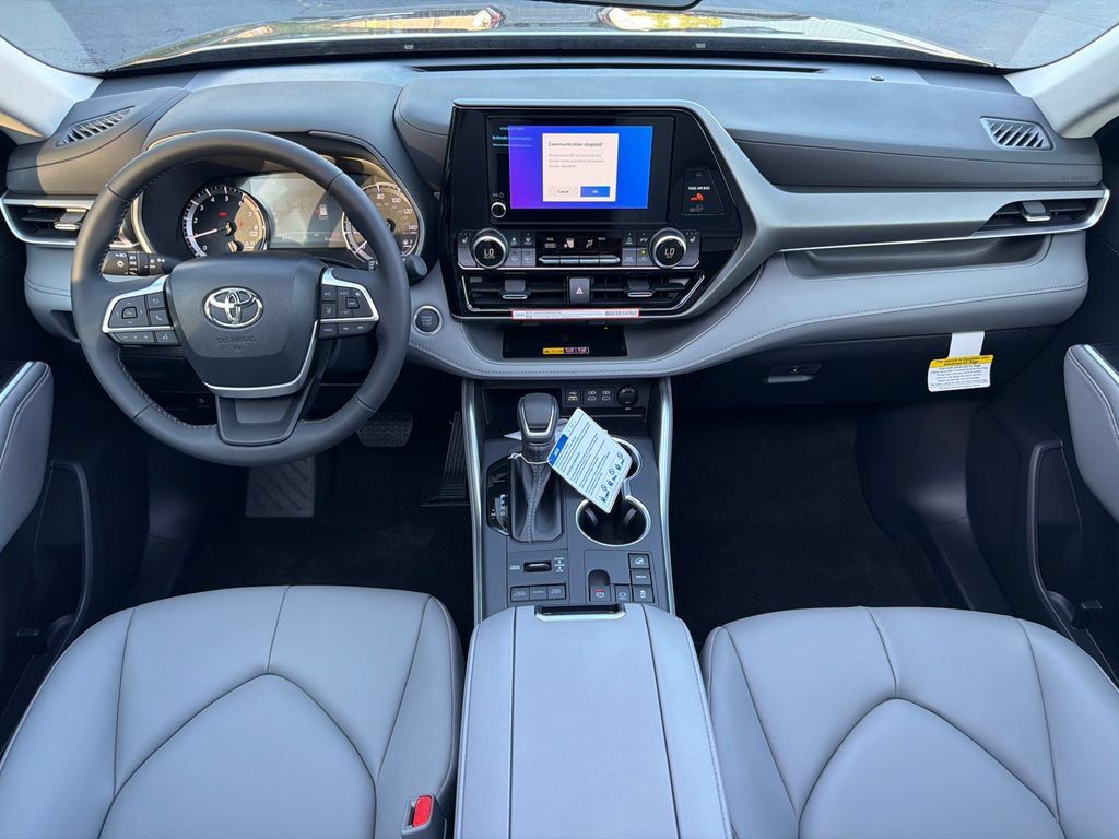 New 2026 Toyota Highlander XLE AWD/4WD image 28