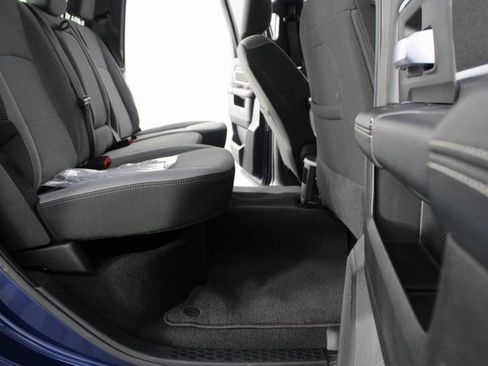 Used 2024 RAM 2500 Big Horn w/ Bed Utility Group image 18