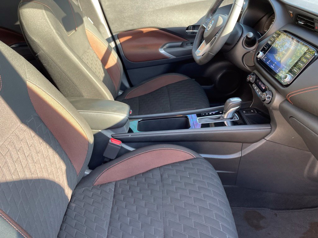 Used 2021 Nissan Kicks SR FWD image 25
