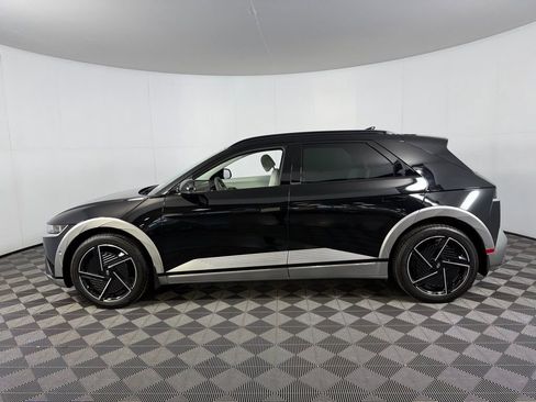 Used 2026 Hyundai Ioniq 5 Limited image 8