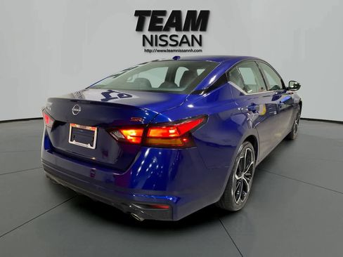 Used 2023 Nissan Altima 2.5 SR image 7