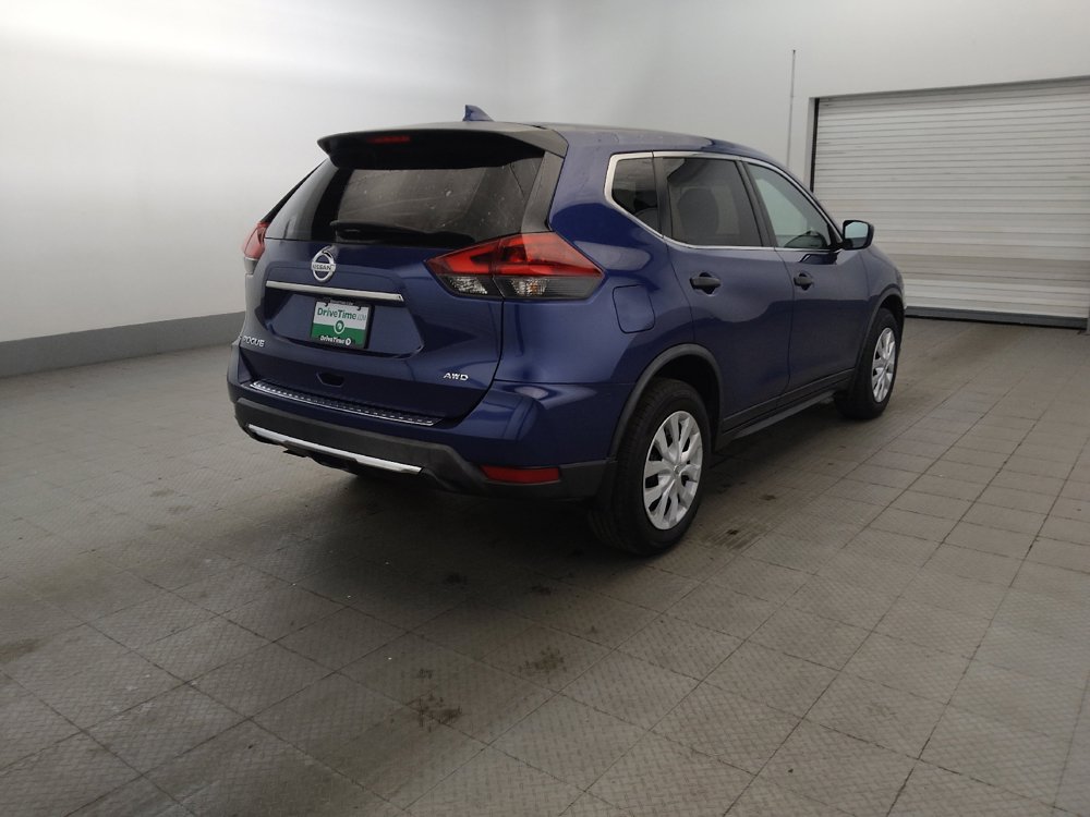Used 2018 Nissan Rogue S AWD/4WD image 9