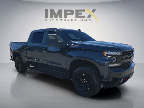 Used 2021 Chevrolet Silverado 1500 LT Trail Boss w/ Bed Protection Package AWD/4WD image 7